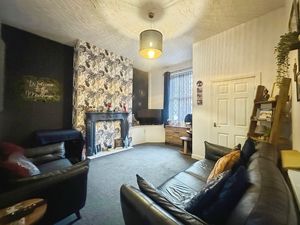 Photo 1- click for photo gallery